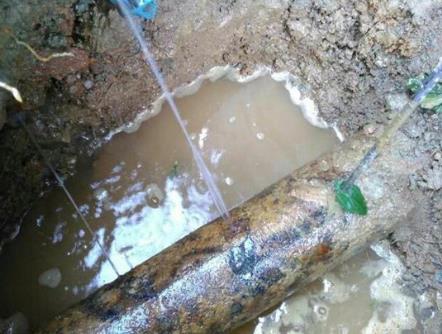 松桃楼顶漏水维修公司分享下漏水检测的原理